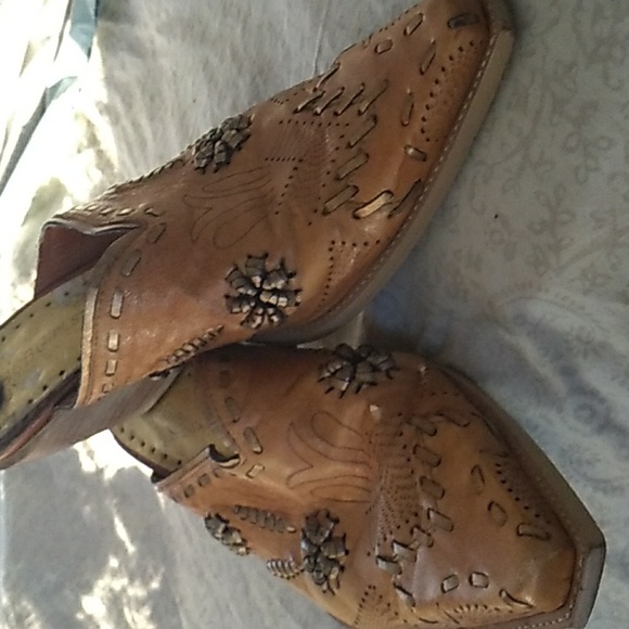 BCBG decorative mules 38 - Picture 9 of 9